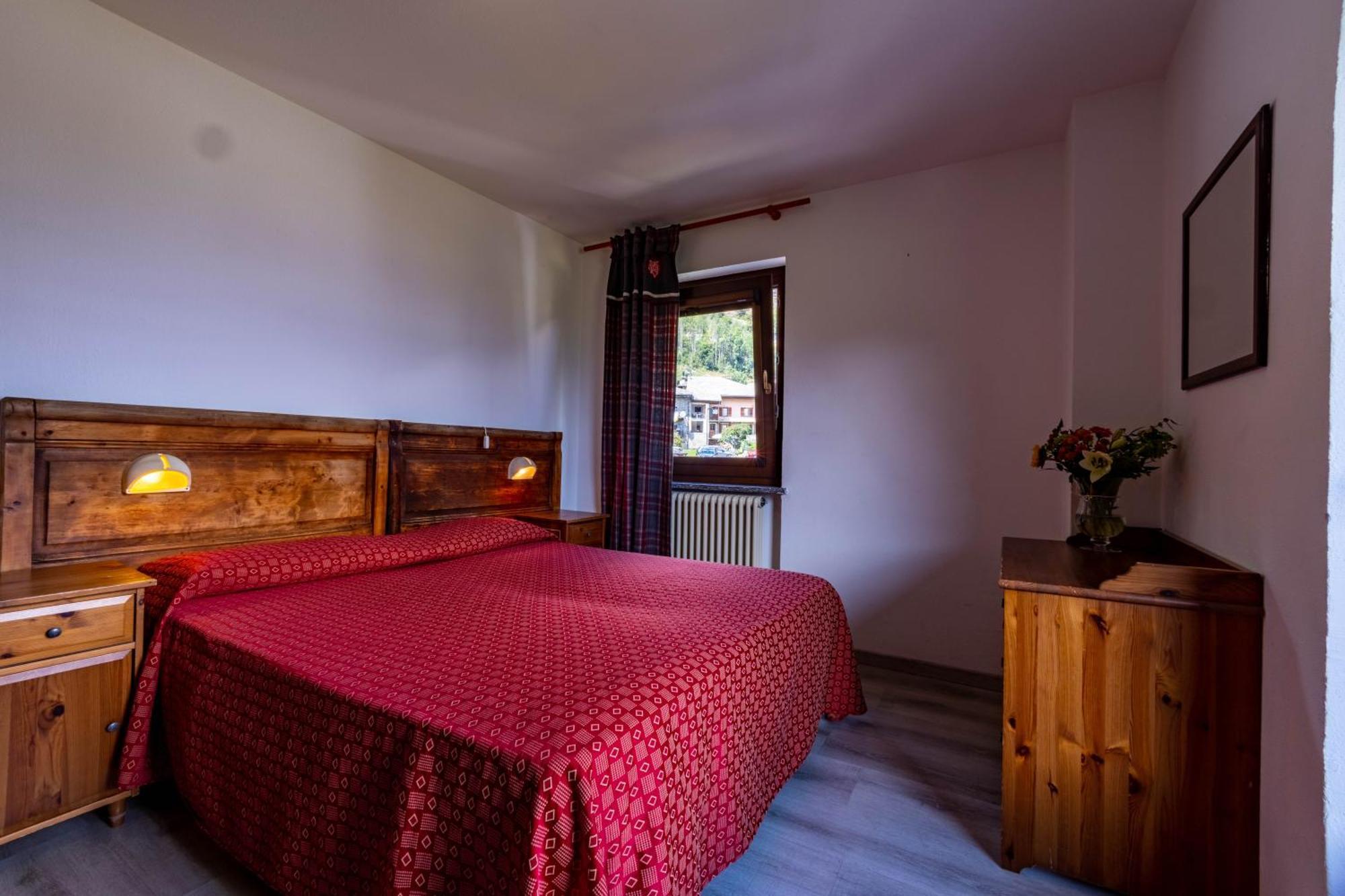 Hotel, Bar & Bistrot Saint Nicolas Gran Paradiso Saint-Nicolas Zewnętrze zdjęcie